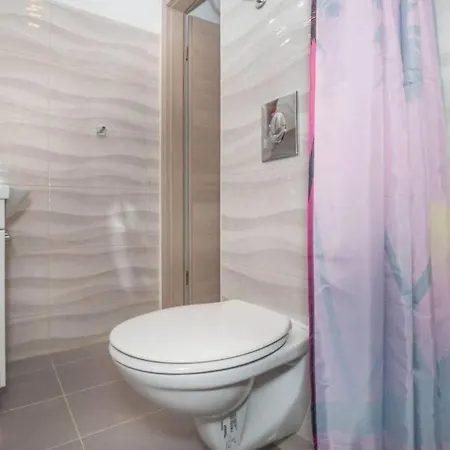 One Bedroom Cepo 2+1 Apartment